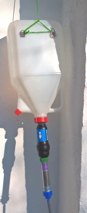 5 Liter-Kanister, Anschluss an Sawyer Squeeze + diy-Kohlefilter mit Schlauchablauf